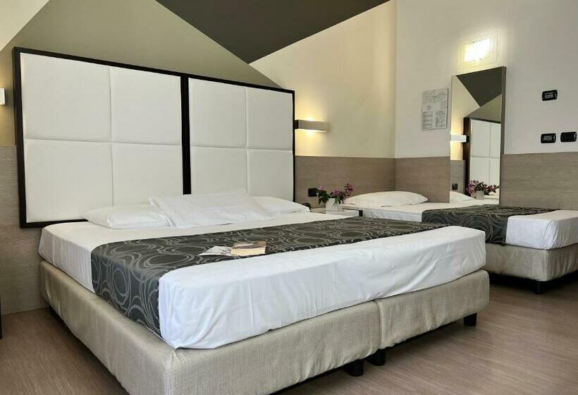 高级三人间, Gardenia