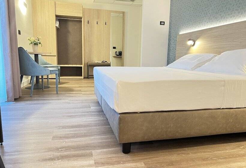 标准间带双人床, Gardenia