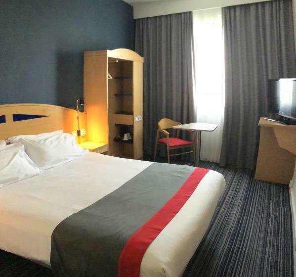 اتاق استاندارد, Holiday Inn Express San Sebastian De Los Reyes, An Ihg