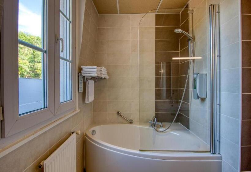 סטודיו משפחתי, Hôtel Restaurant Plaisance Piscine Couverte Et Chauffée  Proche Sarlat