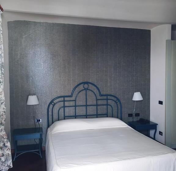 غرفة ديلوكس مزودة بشرفة, Locanda Del Boscogrande