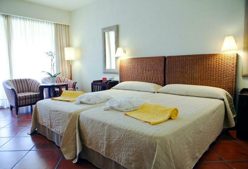 Номер Стандарт, Puerto Antilla Grand Hotel