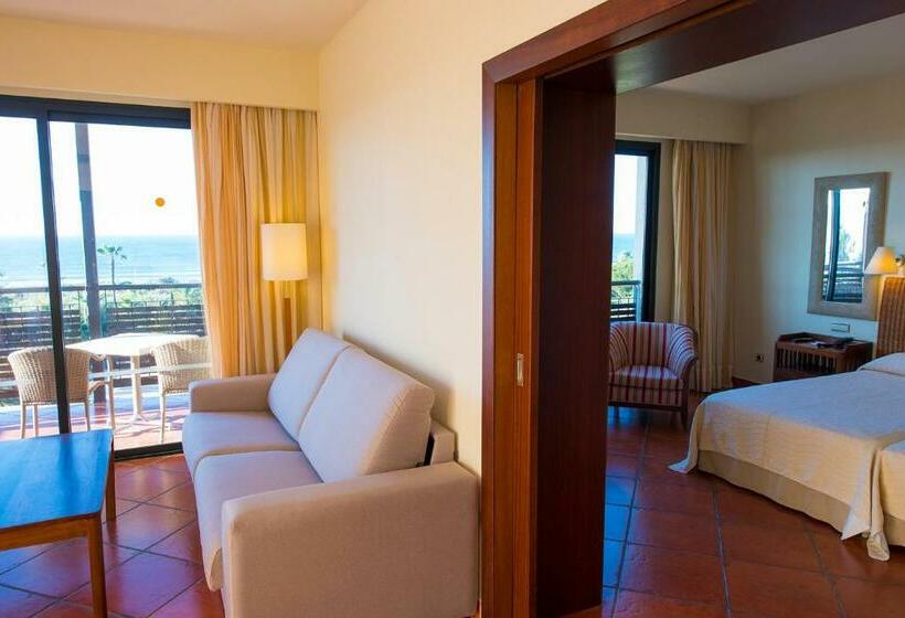 Juniorsviitti Merinäkymä, Puerto Antilla Grand Hotel