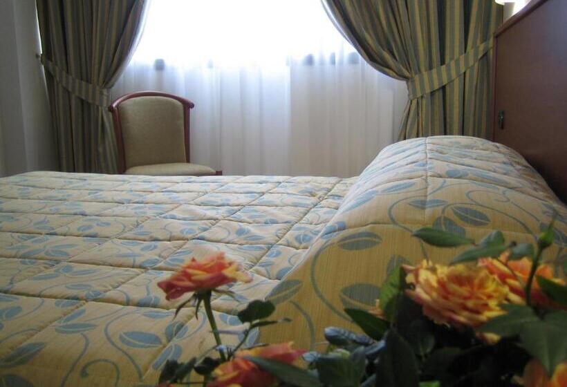 חדר סטנדרט מותאם לאדם עם מוגבלויות, Sanremo