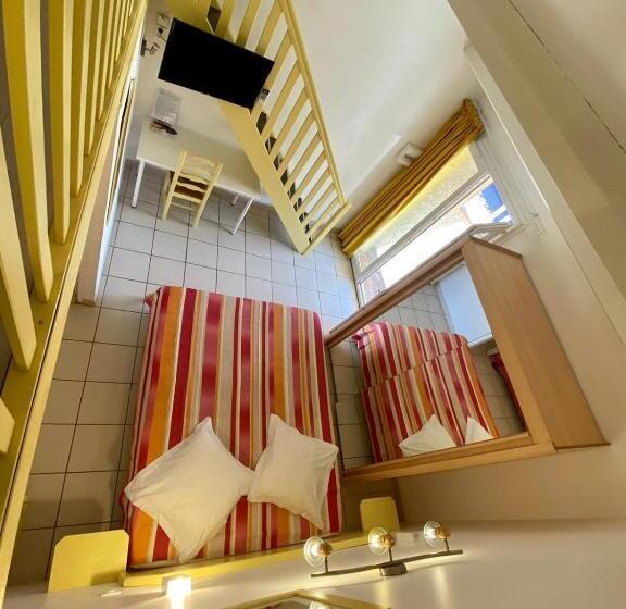 스탠다드 테라스 룸, Myriam Vias Plage