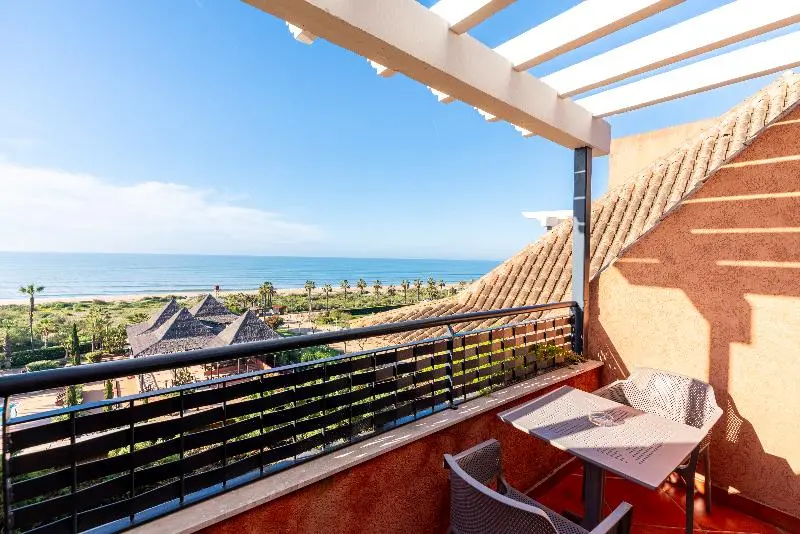 سوییت جونیور با چشمانداز دریا, Puerto Antilla Grand Hotel