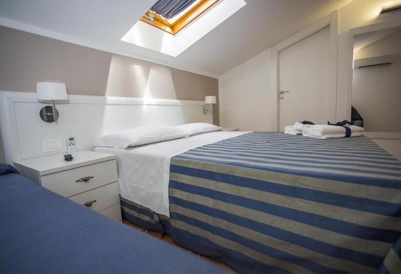 스탠다드 트리플 룸, B&b L Artista