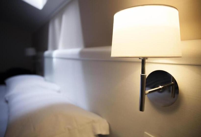 스탠다드 트리플 룸, B&b L Artista