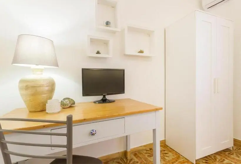 Standard-huone Parveke, B&b Villa Ginevra