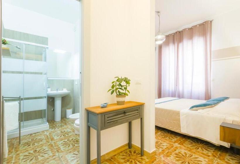 标准间带阳台, B&b Villa Ginevra