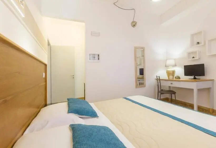 Standard-huone Parveke, B&b Villa Ginevra
