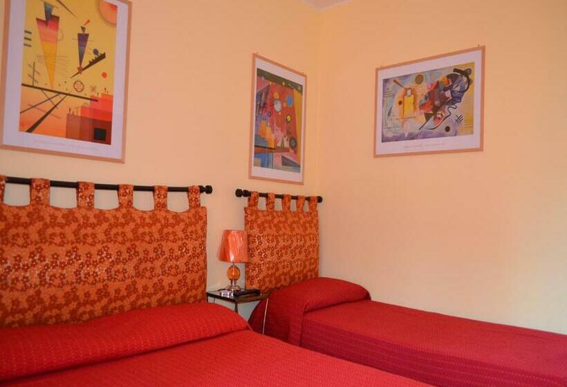 اتاق استاندارد سه نفره, A Casa Di Carla