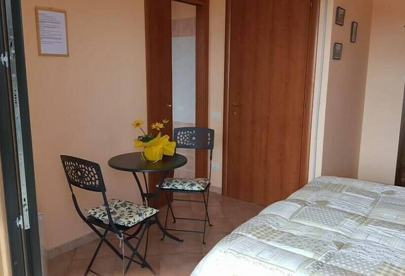 Номер Стандарт, B&b I Colori Di Chia