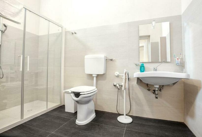 חדר סטנדרט נוף לגינה, Giardini Acantus