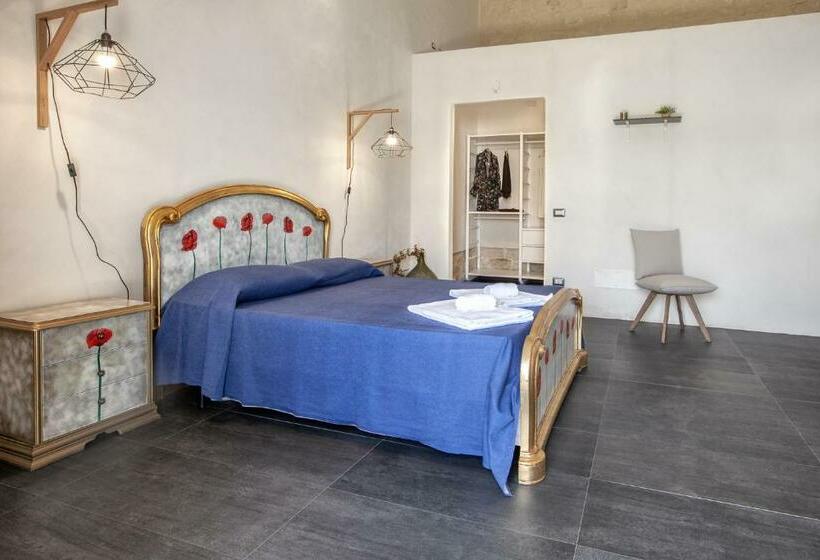 חדר סטנדרט לשלושה עם נוף לגינה, Giardini Acantus