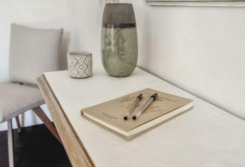 חדר סטנדרט לשלושה עם נוף לגינה, Giardini Acantus