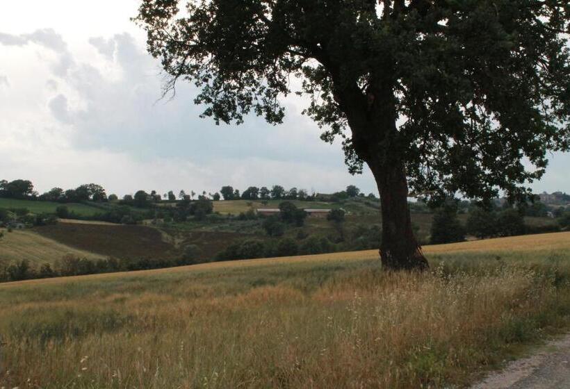 家庭间, Agriturismo Piano Grande
