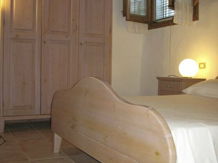 Kertre Néző 1 Szobás Apartman, Agriturismo Hibiscus