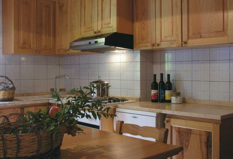 1 Szobás Apartman, Agriturismo Hibiscus