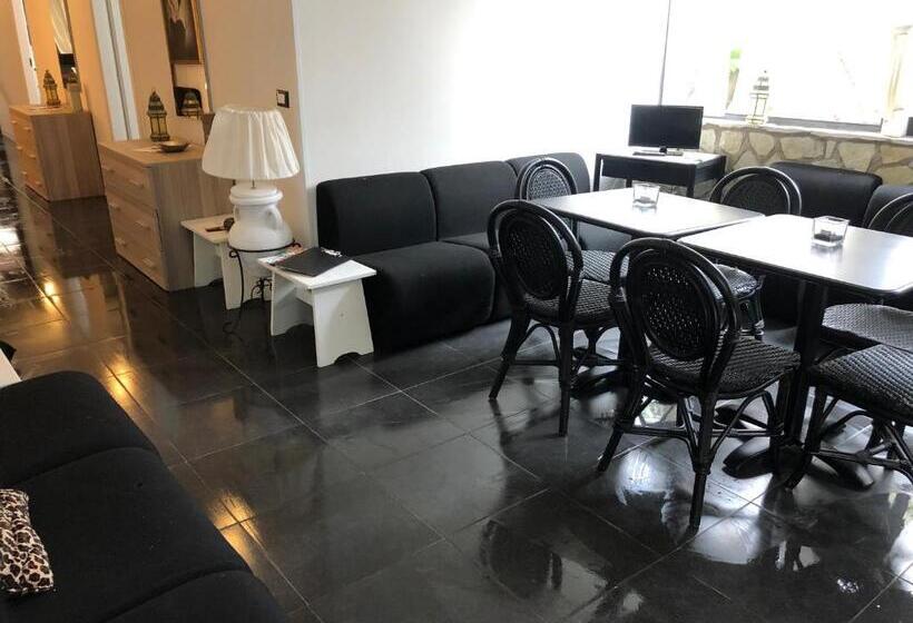 Номер Стандарт, Dolce Vita Casa Vacanze