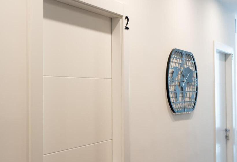 اتاق استاندارد با بالکن, Gb Vesuvius Napoli