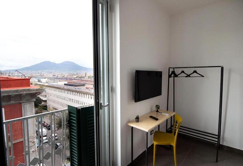 اتاق استاندارد با تخت بزرگ, Gb Vesuvius Napoli