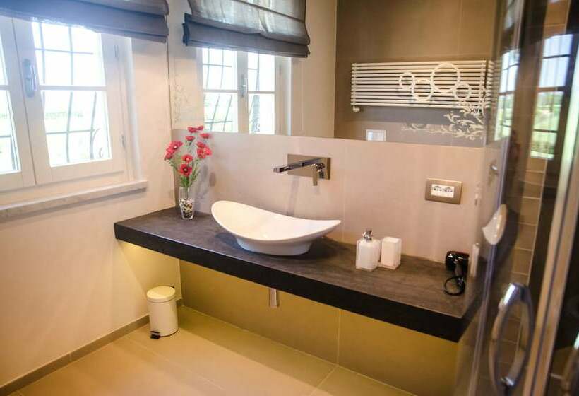 标准间, La Campagnola