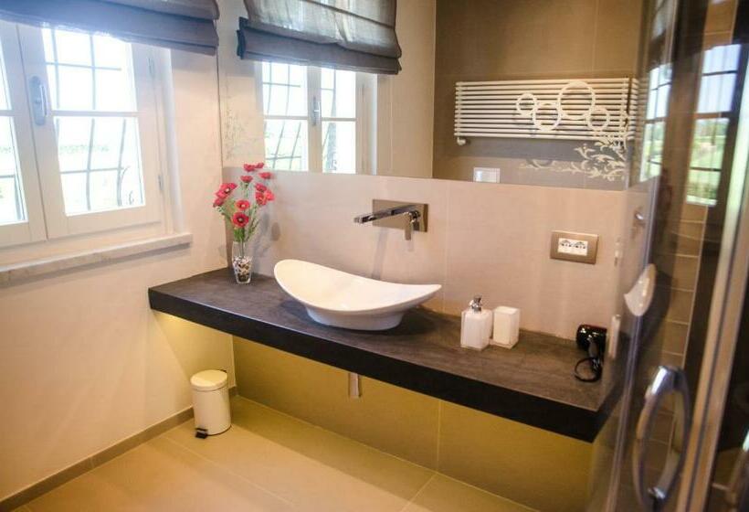 标准间, La Campagnola