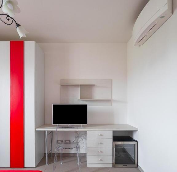 标准间, La Campagnola