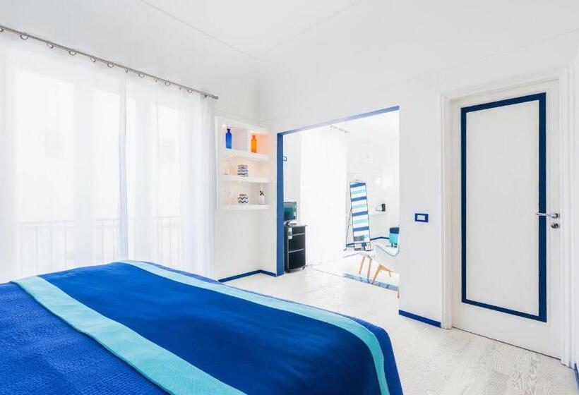Полулюкс Повышенной Комфортности, Boutique Suites In Piazzetta