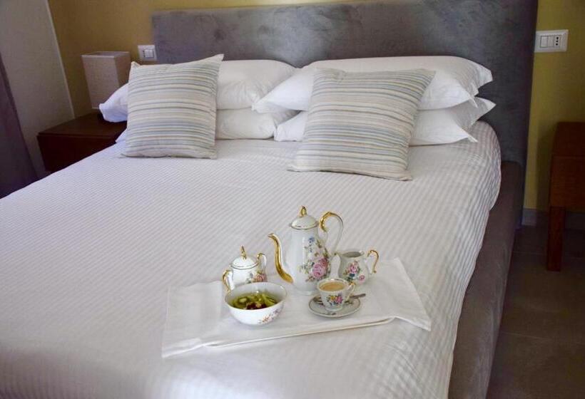 家庭套房, Petra Maris B&b