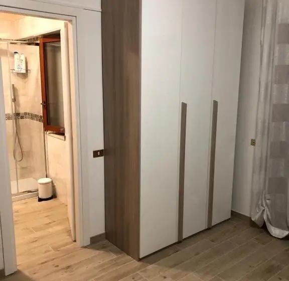 スタンダード4人部屋, B&b Il Cavaliere