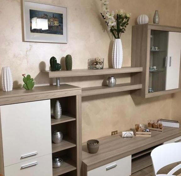 اتاق استاندارد چهار تخته, B&b Il Cavaliere