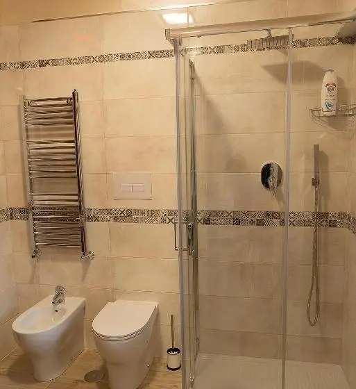 スタンダード4人部屋, B&b Il Cavaliere