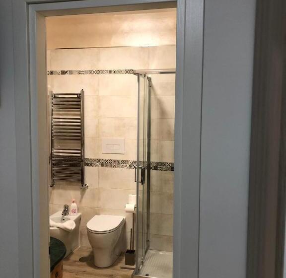 اتاق استاندارد چهار تخته, B&b Il Cavaliere