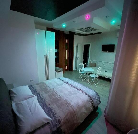 اتاق راحتی سه تخته, B&b Il Cavaliere