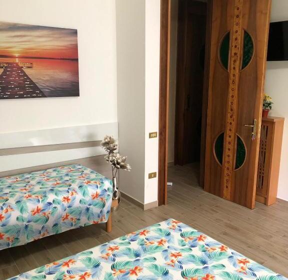 اتاق استاندارد چهار تخته, B&b Il Cavaliere