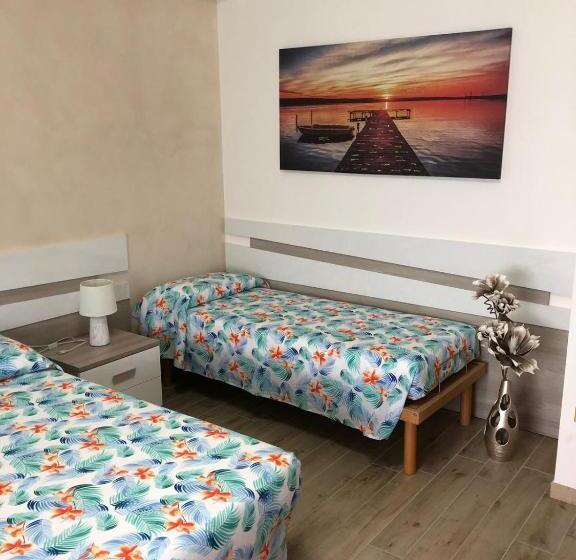 اتاق استاندارد چهار تخته, B&b Il Cavaliere