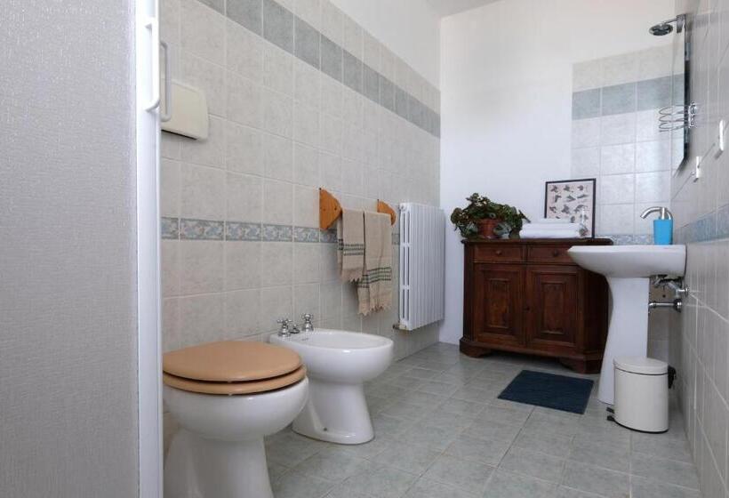 Quarto Estandar, Casa Monteluro   B&b