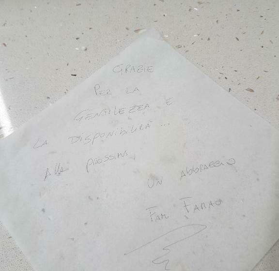 جناح سوبيريور, Lilium In B&b