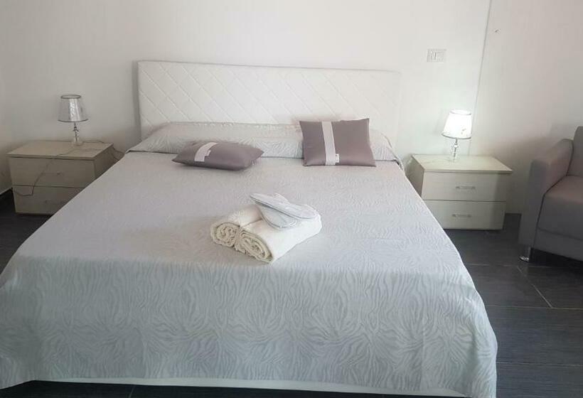 جناح سوبيريور, Lilium In B&b