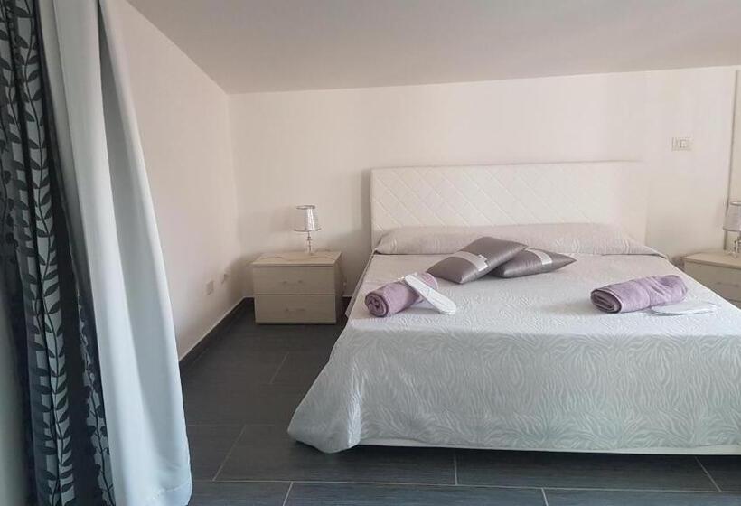 جناح سوبيريور, Lilium In B&b