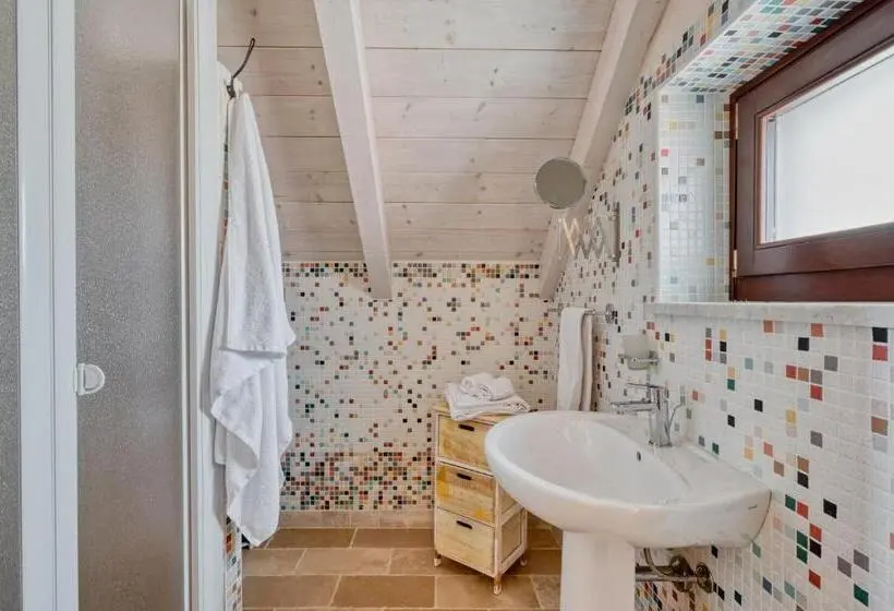 スタンダードルーム, Trulli D Autore