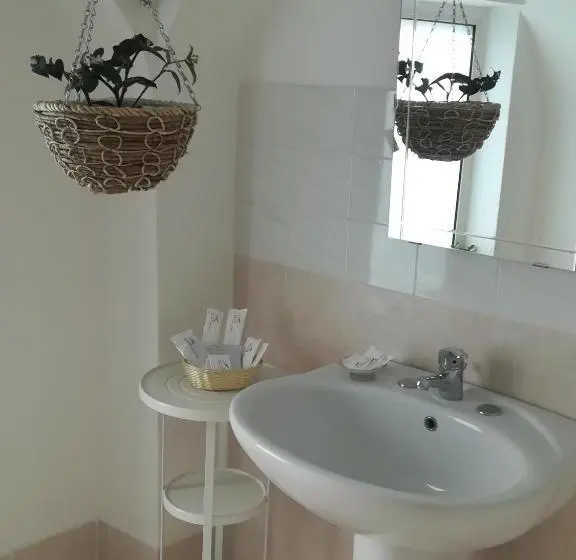 デラックスルーム, La Casa Di Astrea