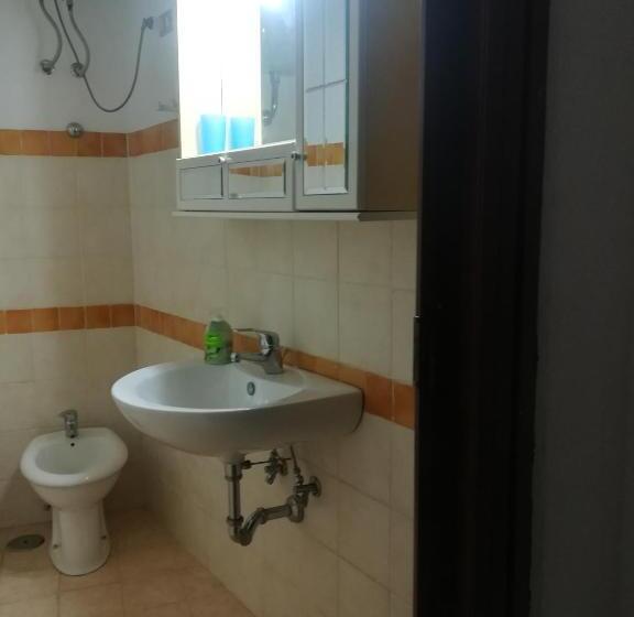 Студия Стандарт, La Casa Di Astrea