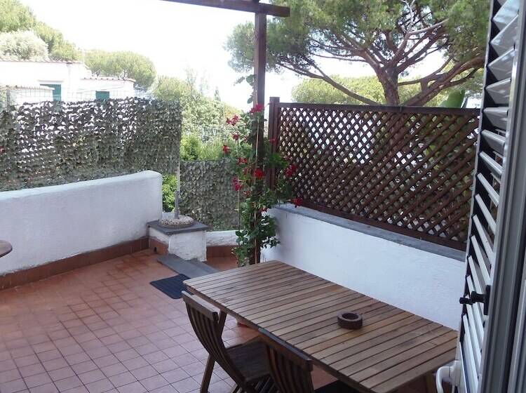 غرفة عائلية ذات إطلالة جانبية على البحر, B&b Villa Cinque Pini