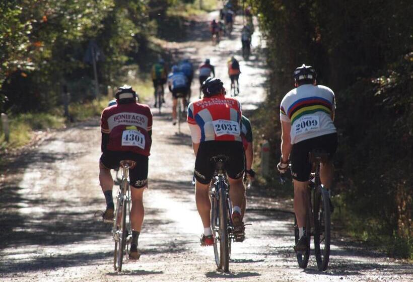 דירת חדר סופריור, Agriturismo La Roverella