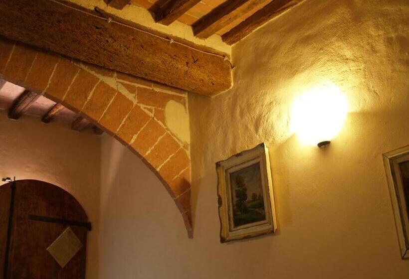 דירת חדר סופריור, Agriturismo La Roverella