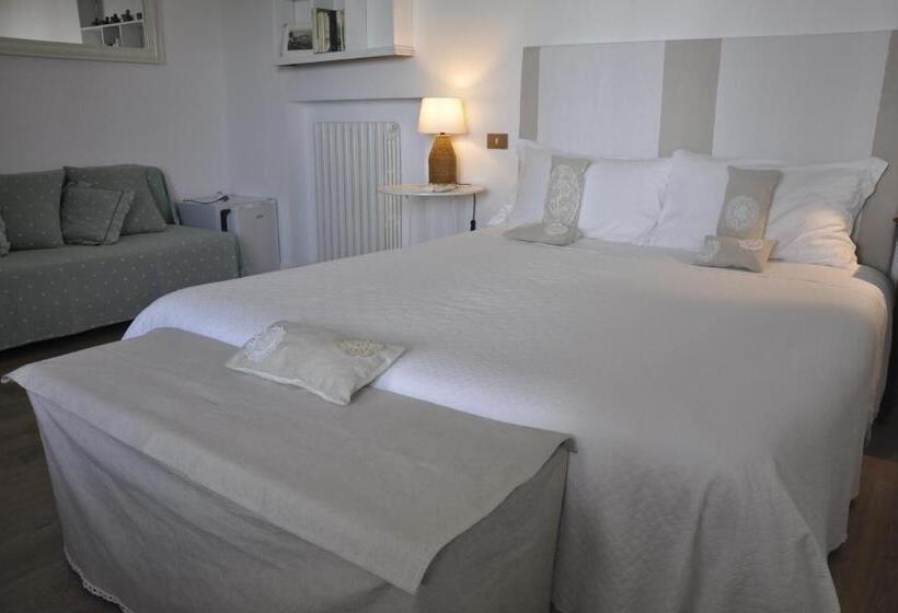 غرفة قياسية مطلّة علي البحر, B&b Casa Soresina