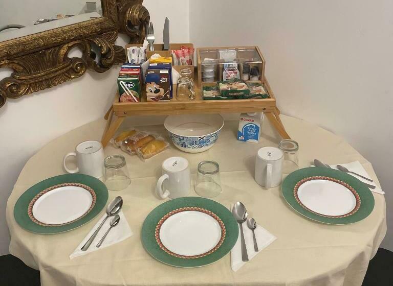 스위트, B&b Family First